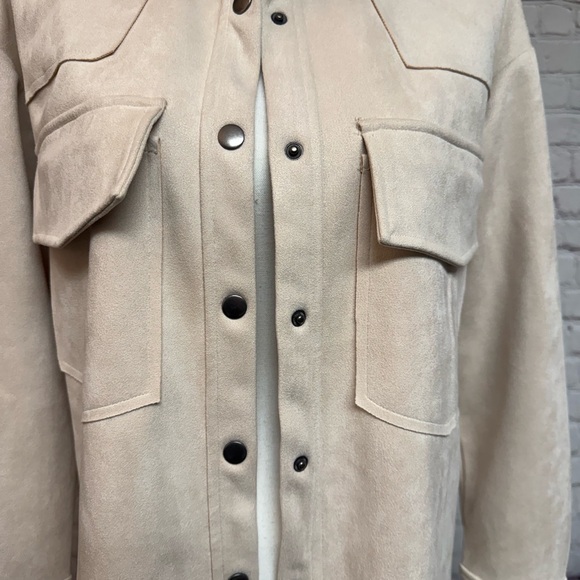 Altar'd State Jacket - Picture 5 of 15